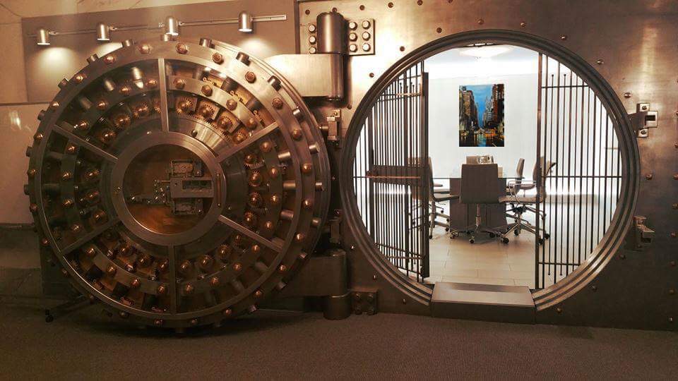 vault-art-investment Art Investment Opportunities